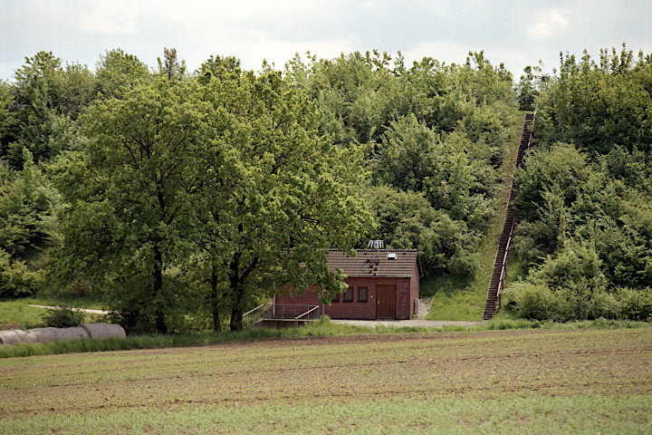 Rückhaltedamm